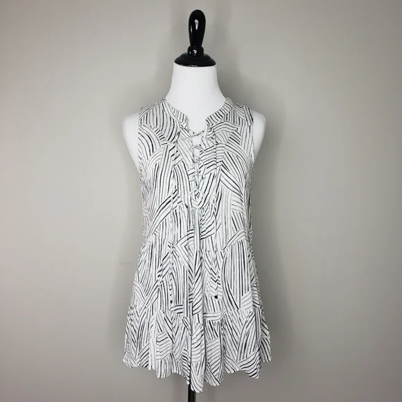 Anthropologie Black and White Patterned Tank Top - Picture 2 of 6